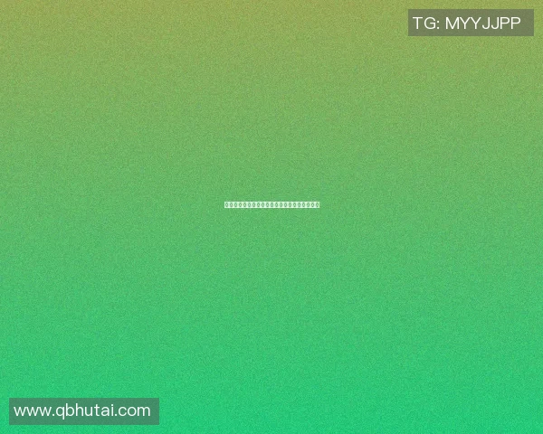 足球明星化身老大爷街头趣事引发围观球迷热议