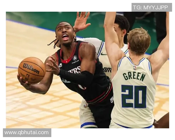 76人对阵雄鹿的精彩赛果分析与比赛亮点回顾 76人对阵雄鹿的精彩赛果分析与比赛亮点回顾